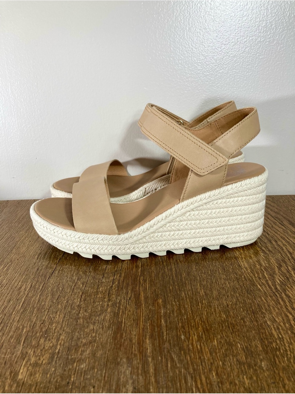 New Sorel Cameron Wedge Sandal Women’s Various Sizes Honest Beige/Chalk - Picture 2 of 7